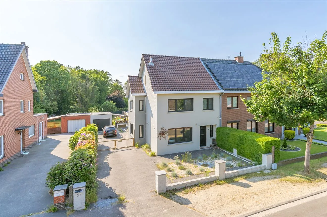 Haus Zu Verkaufen - 3600 Genk BE Image 2